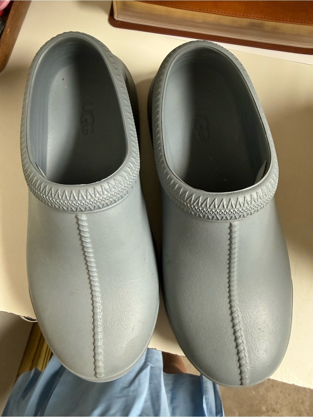 UGG Slip-On Clogs in Blue/Grey size 8